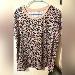 Cheetah print Tee